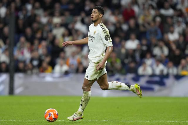 独家看英超, 前锋身后